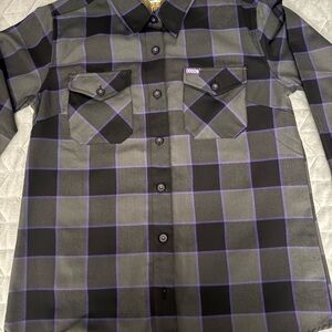 DIXXON Womens Black and Purple Plaid Long Sleeve Shirt